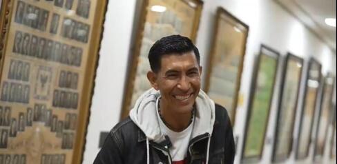 Israel, la historia de un pospenado que hoy estudia en la universidad