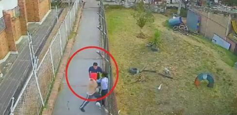 Capturados dos delincuentes que hurtaban cerca de paraderos del transporte público en Ciudad Bolívar