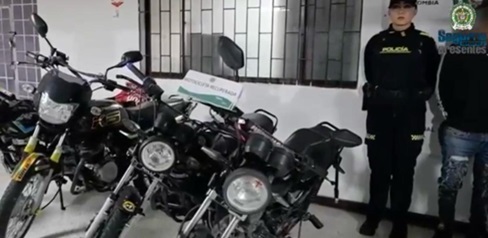 Cayó banda que robaba motos en Bogotá: las ocultaban en una casa en Barrios Unidos