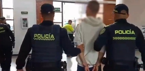 Capturado delincuente que tenía detención domiciliaria, pero estaba robando un celular en Bosa