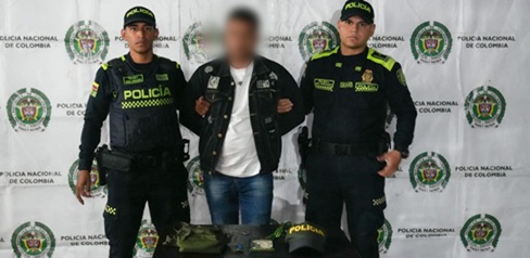 ras una persecución cayó falso policía que intentaba hurtar en el Portal del Norte