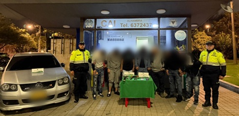 Intentaron hurtar una vivienda con una ‘escalera humana’, pero fueron descubiertos por el Halcón