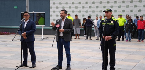 Golpe al microtráfico en Bogotá: dos bandas desmanteladas y 23 capturados en Bosa y Suba