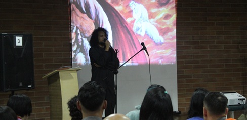 Personas privadas de la libertad culminaron cursos de creación digital, teatro y escritura