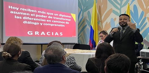 Certificación en herramientas de mediación comunitaria.