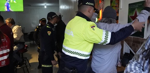 Tres detenidos con droga en el barrio Santa Fe durante una megatoma