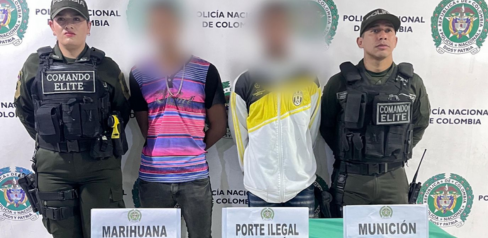 Caen dos presuntos ladrones en Kennedy 