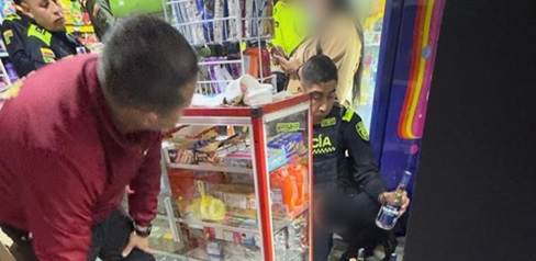 Capturada una mujer e Incautadas 155 botellas de licor adulterado en San Cristóbal.