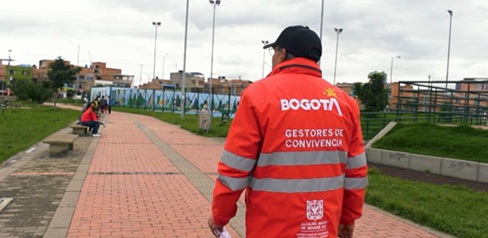 Martín Rojas el Gestor de Convivencia que arriesga su vida para recuperar los parques de la localidad de Bosa