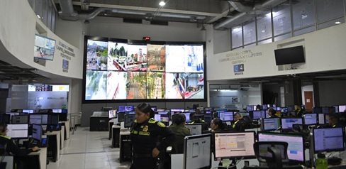 Más ojos vigilando la ciudad: Bogotá invita a conectar cámaras privadas al C4 para fortalecer la seguridad