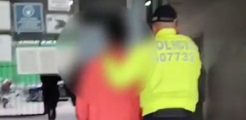 Aprehendido un adolescente señalado de asesinar a una joven en Los Mártires