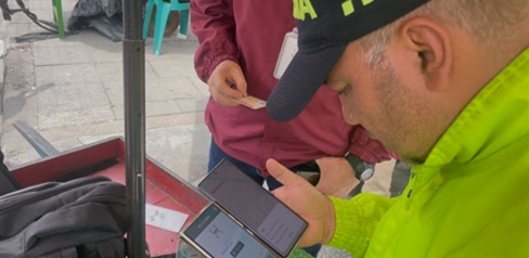 Operativo contra el hurto de celulares en la Calle 13 dejó 16 equipos incautados por hurto y manipulación ilegal