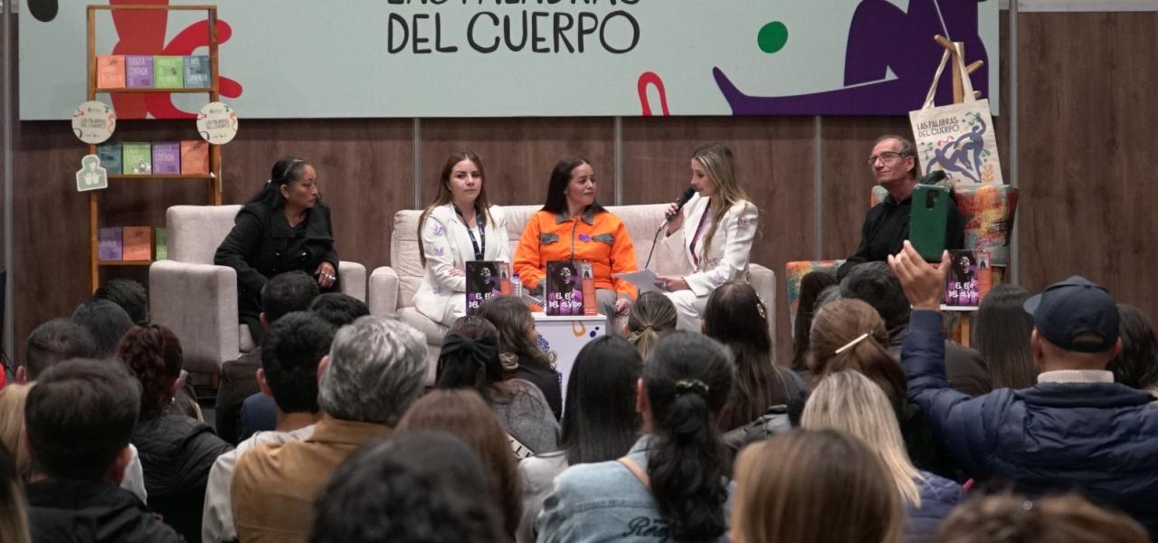 Mujeres privadas de la libertad en la URI Puente Aranda lanzaron su libro 'El Eco del Olvido'