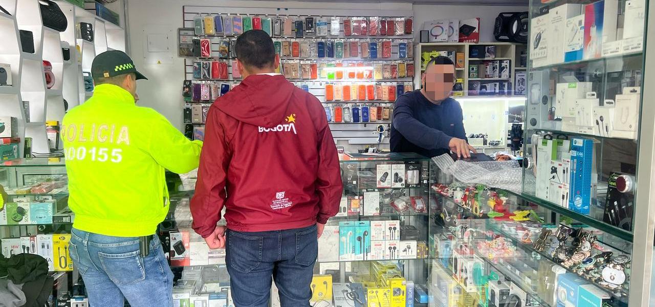 Incautan celulares hurtados que estaban listos para ser comercializados en Patio Bonito