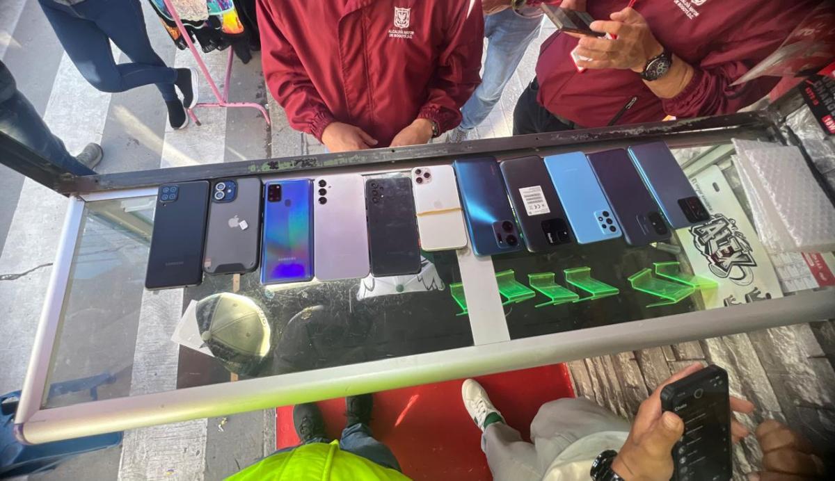 Operativo de celulares Operativo de celulares