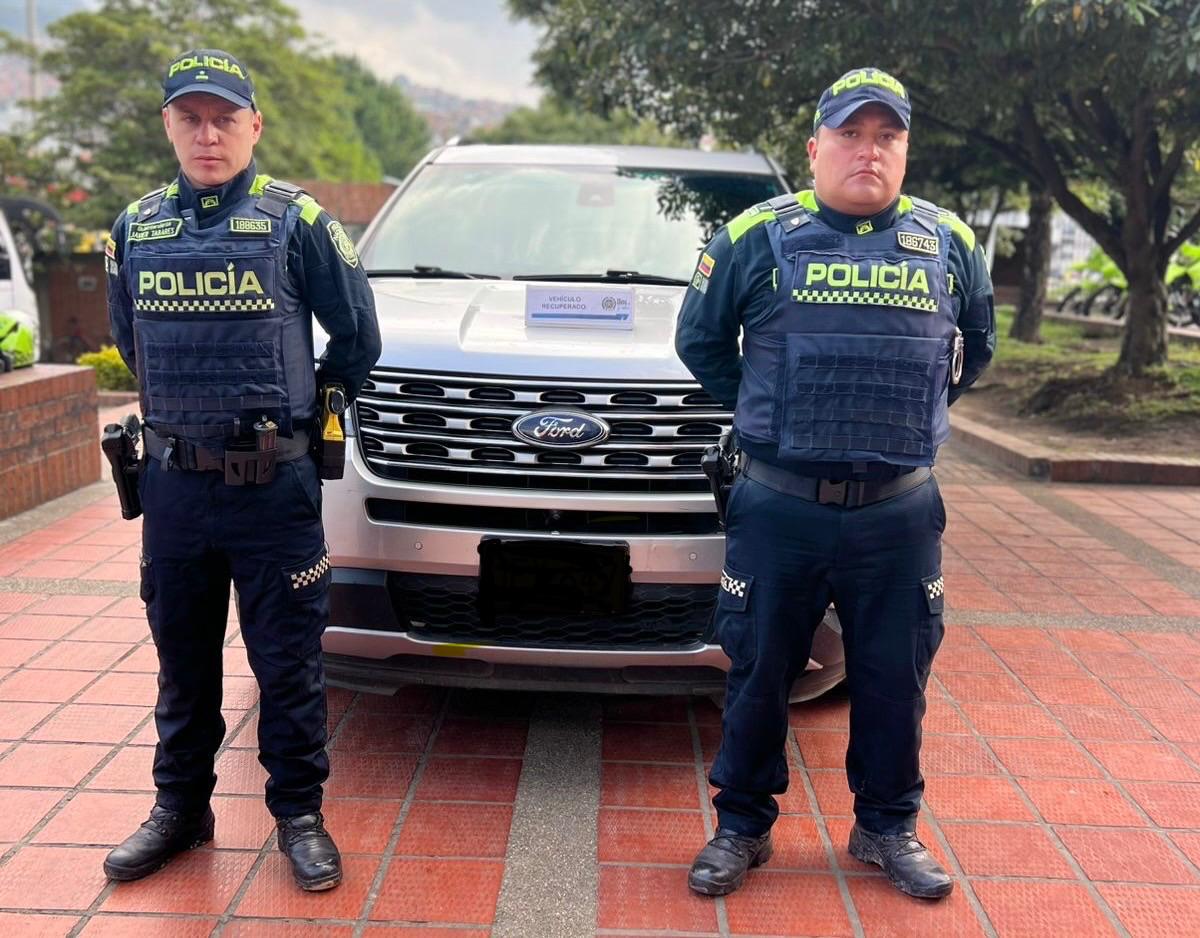 En 12 Horas, la policía recuperó una camioneta robada en Teusaquillo 