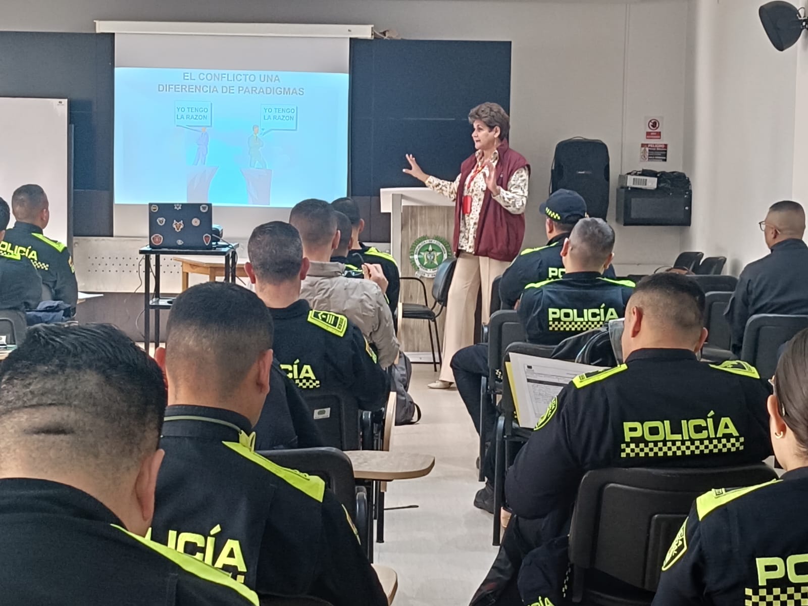 Secretaría de Seguridad capacita a la Policía Nacional en resolución de conflictos y mediación comunitaria