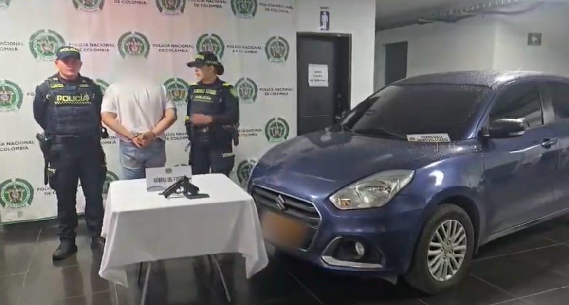 Capturado con un arma de fuego y una moto con placa falsa tras huir de una persecución en Tunjuelito