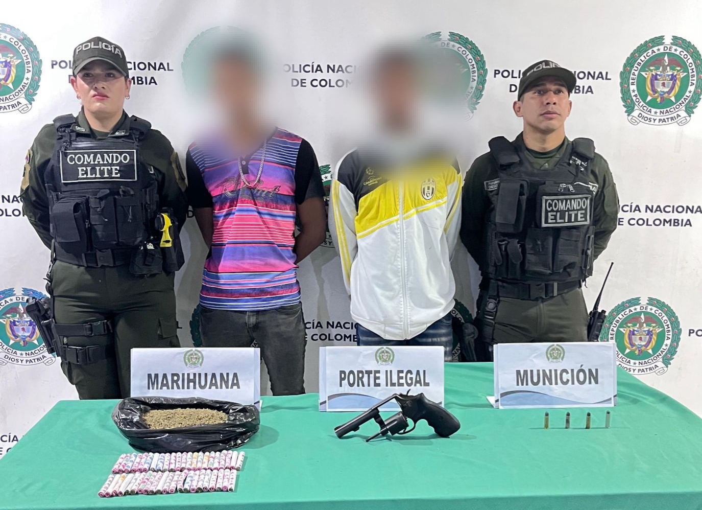 Caen dos presuntos ladrones en Kennedy  