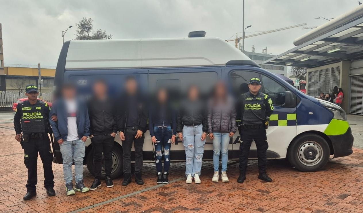 Cae grupo de presuntos ‘cosquilleros’ que hurtaba en el sistema de transporte público Cae grupo de presuntos ‘cosquilleros’ que hurtaba en el sistema de transporte público