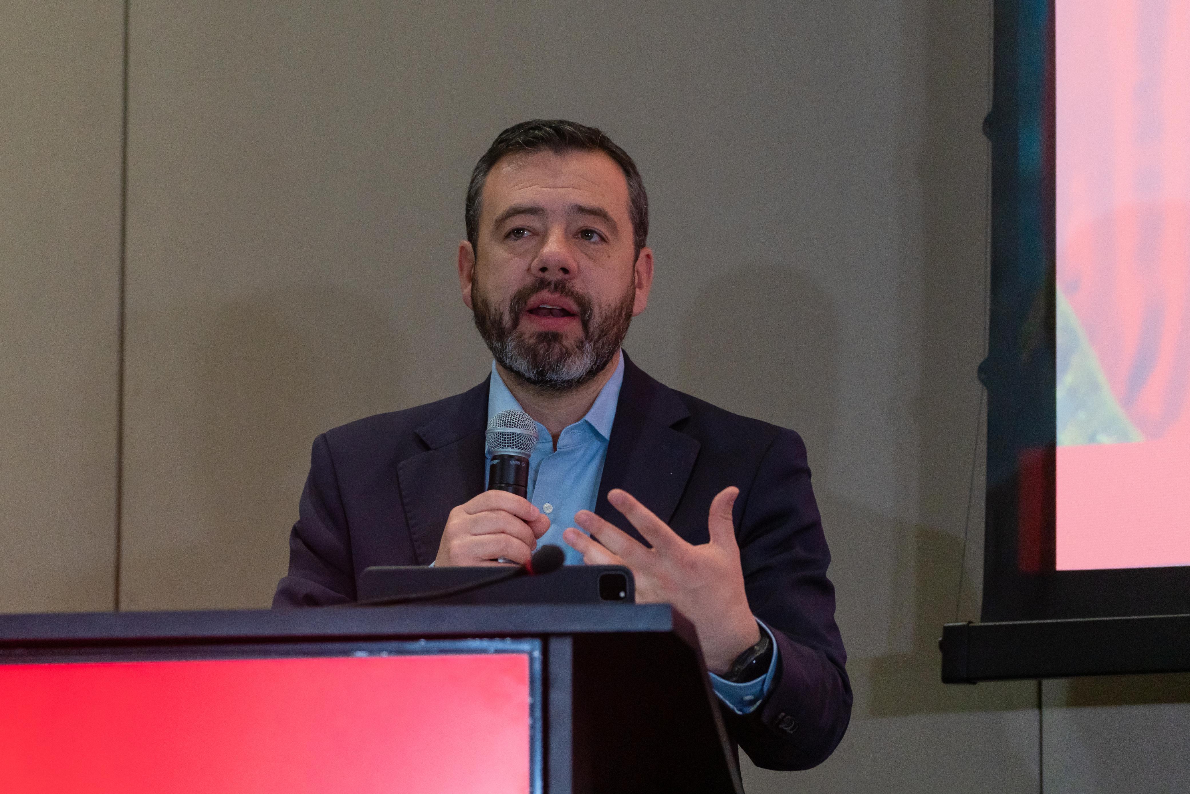 Encuesta más grande del país revela disminución de hurtos y mejora de percepción de seguridad en Bogotá y sus barrios