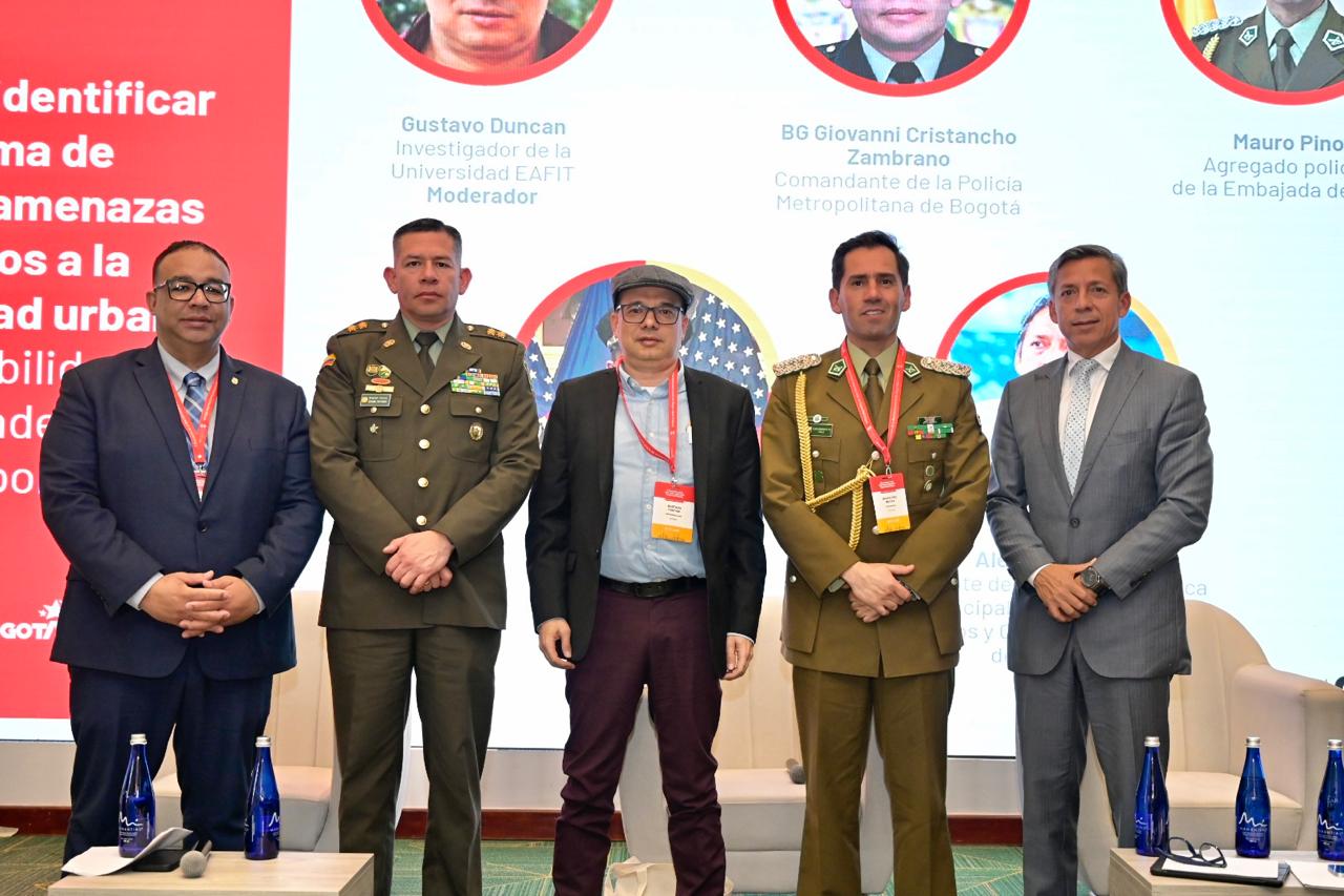 Juan Jackson, General Giovanni Cristancho, Gustavo Duncan, Mauro Pino, Alex Archundia