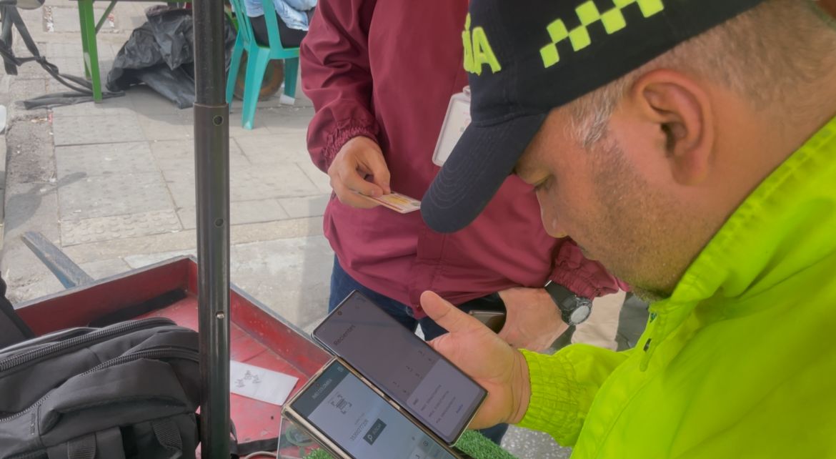 Operativo contra el hurto de celulares en la Calle 13 dejó 16 equipos incautados por hurto y manipulación ilegal