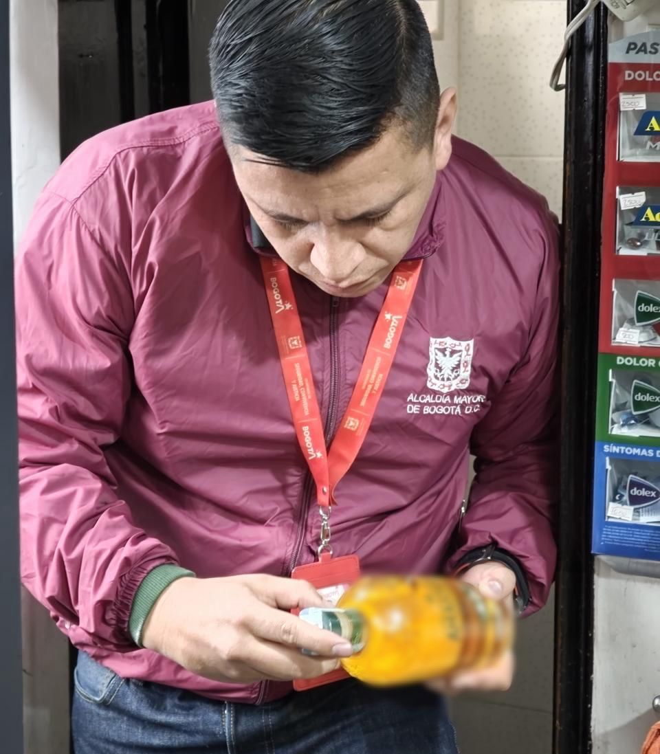 Capturada una mujer e Incautadas 155 botellas de licor adulterado en San Cristóbal.