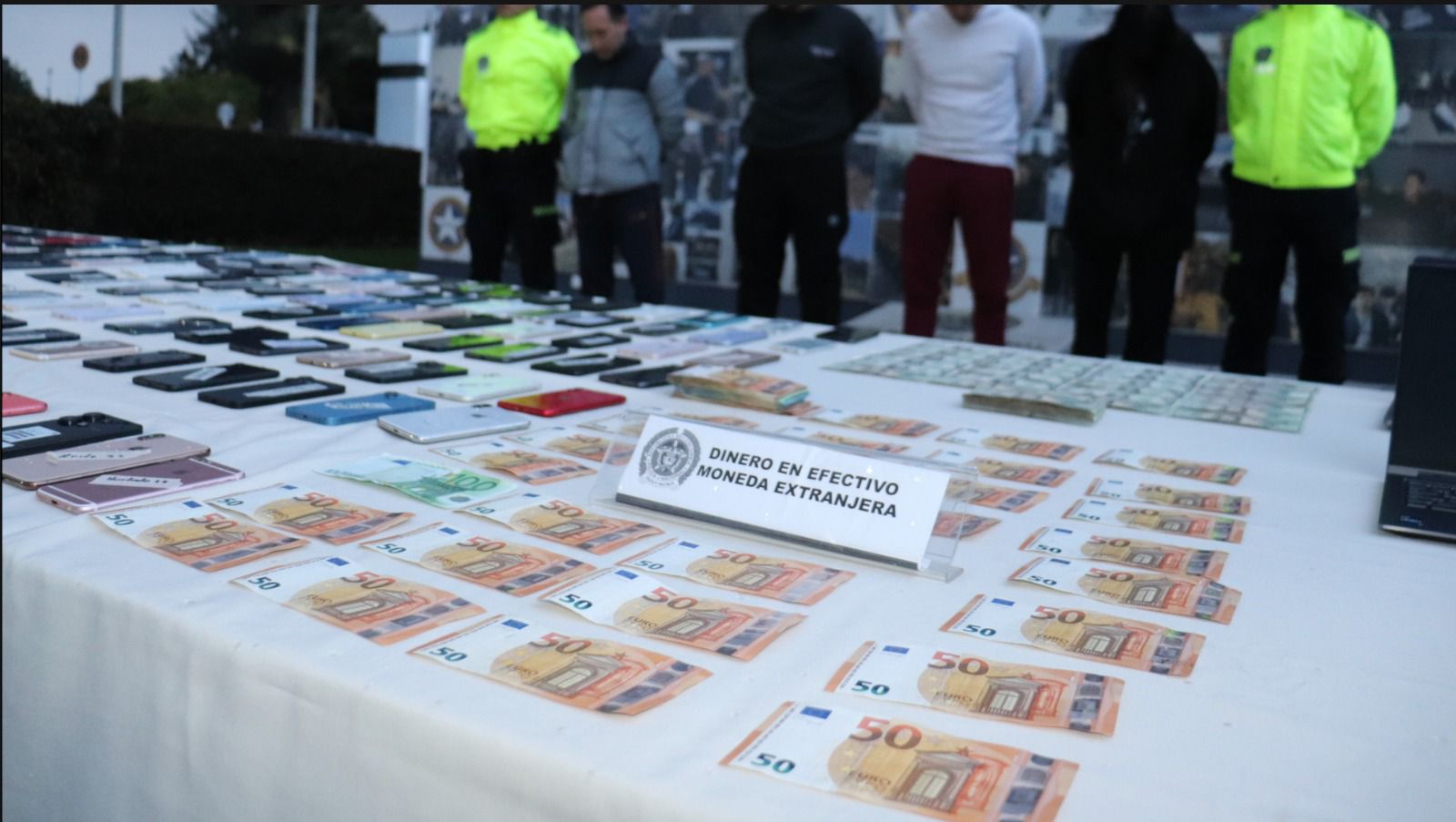 Golpe al crimen en Bogotá: esta semana cayeron red trasnacional de hurto de celulares y delincuentes armados durante operativos