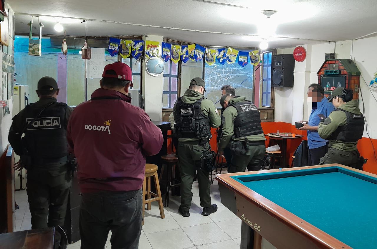 Autoridades restablecen derechos a un menor encontrado consumiendo licor en un billar durante una megatoma en Ciudad Bolívar