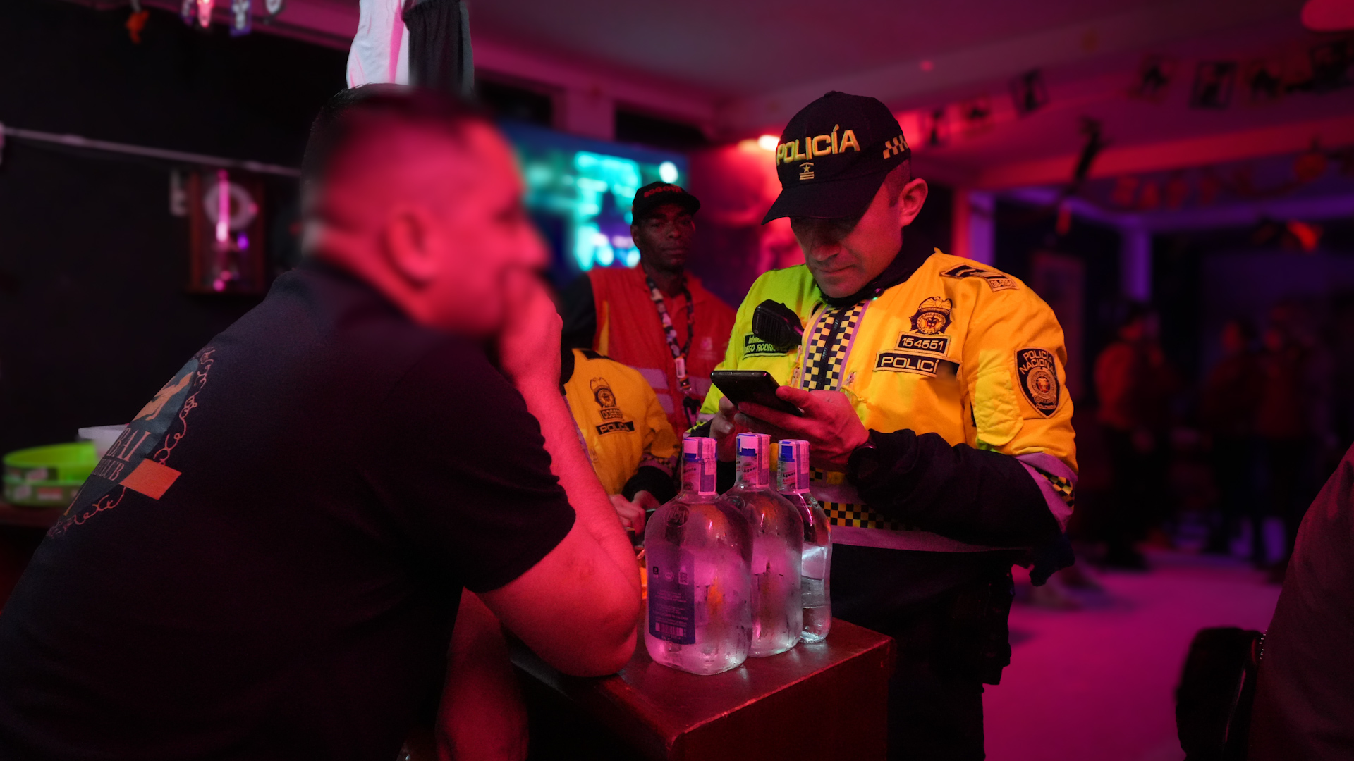 Hallado menor de edad en establecimiento donde se ejercían actividades sexuales pagas