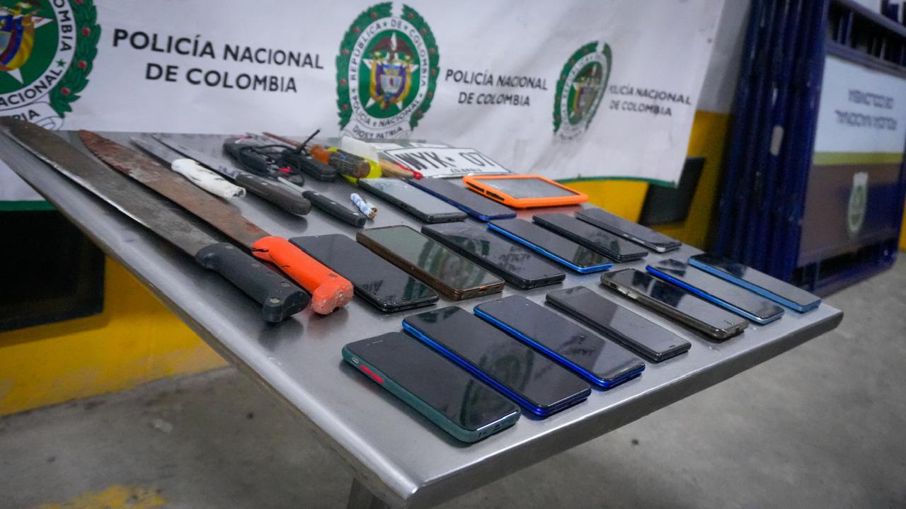 Operativo en pagadiarios de La Capuchina deja 15 celulares incautados presuntamente hurtados