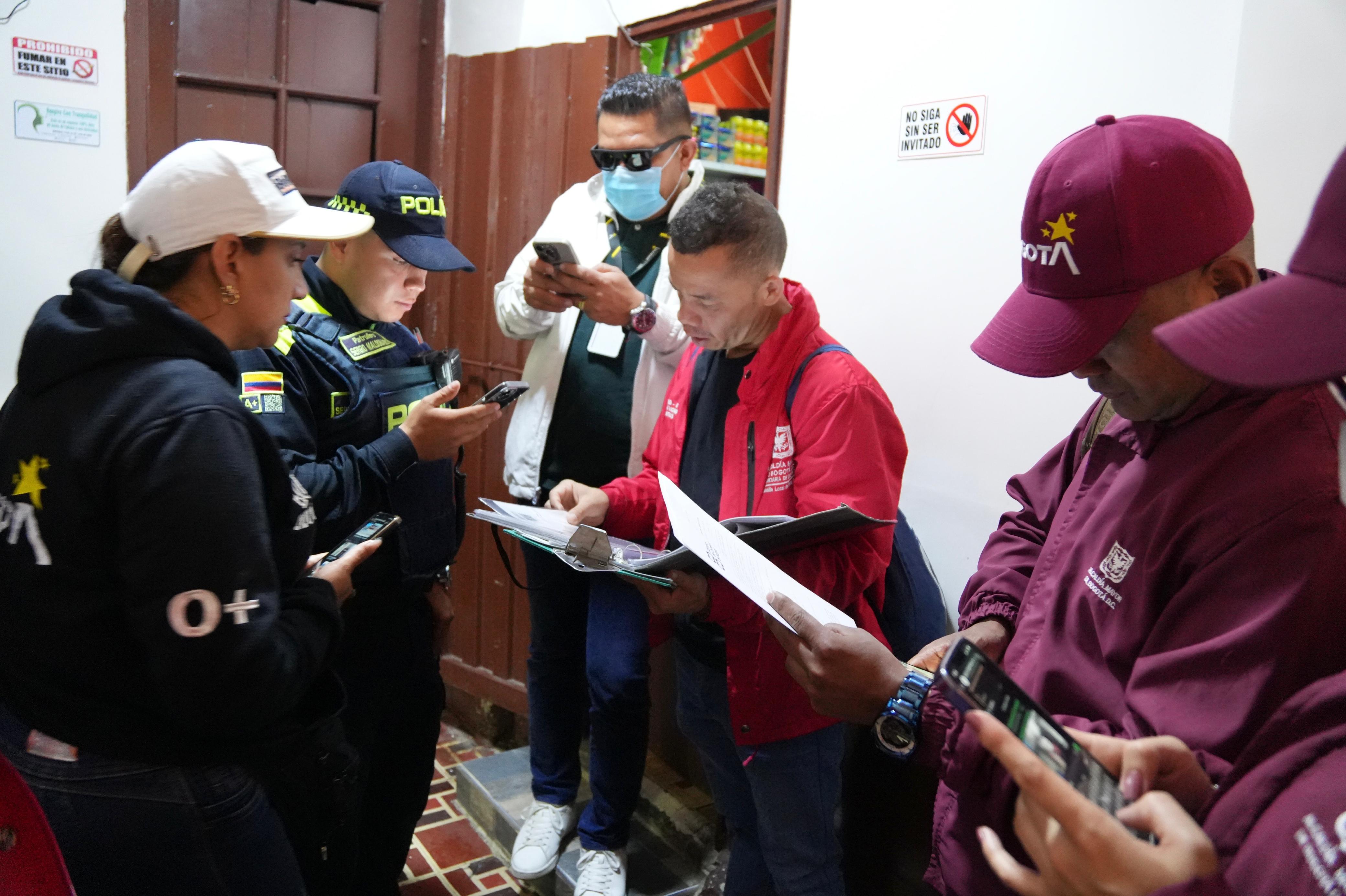 Sellan pagadiario en San Bernardo por irregularidades para ejercer su actividad comercial Sellan pagadiario en San Bernardo por irregularidades para ejercer su actividad comercial