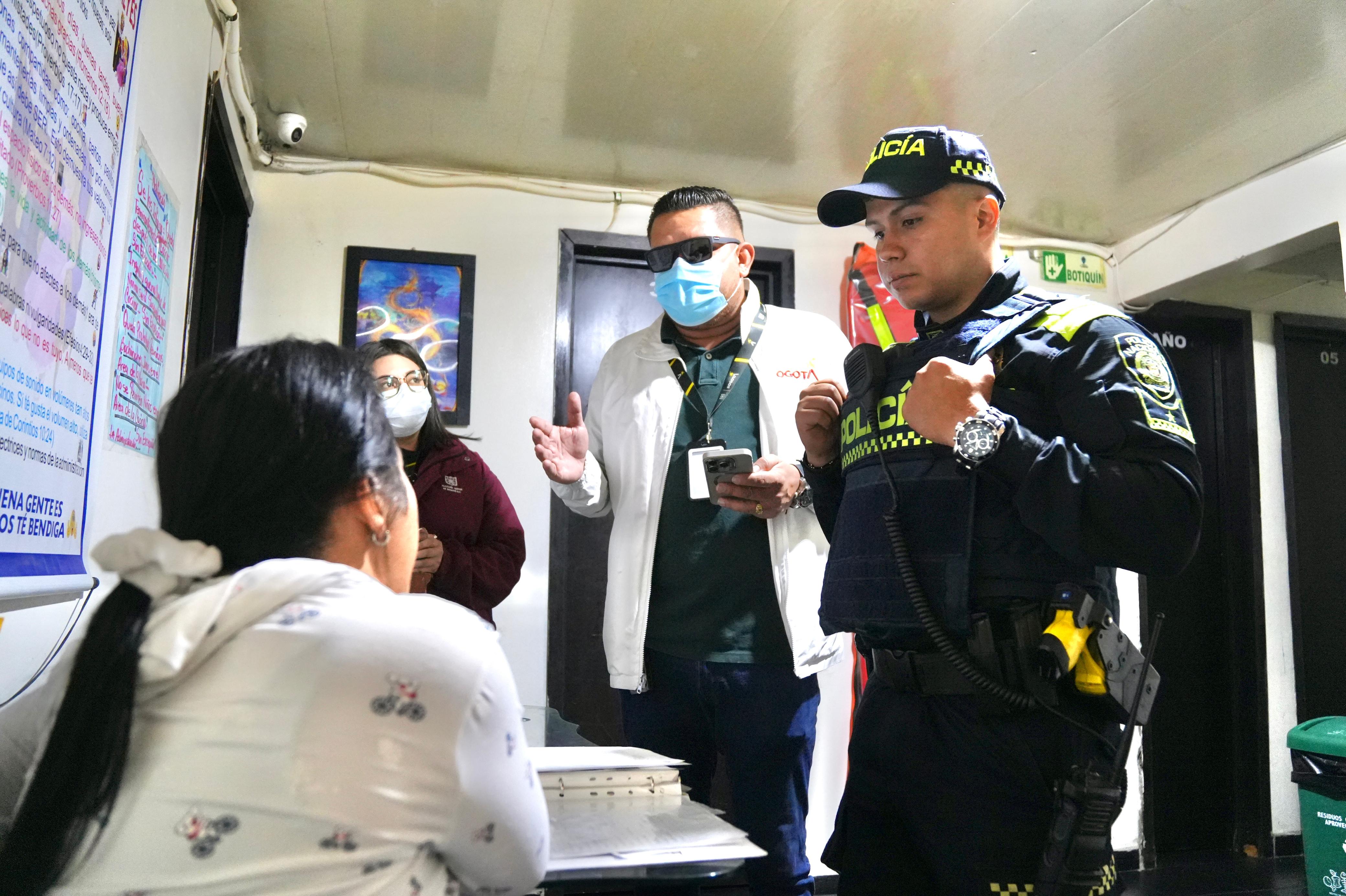 Sellan pagadiario en San Bernardo por irregularidades para ejercer su actividad comercial Sellan pagadiario en San Bernardo por irregularidades para ejercer su actividad comercial