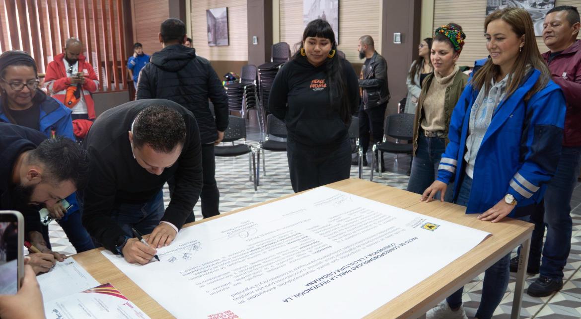 Plazas Distritales de Mercado firmaron pacto para fortalecer la seguridad y la convivencia en Bogotá