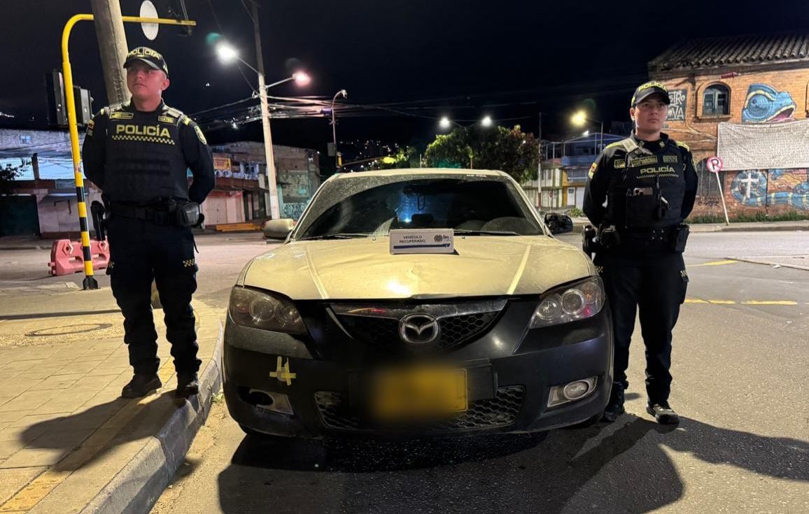 Capturados tres hombres que intentaron robar un vehículo en Nueva España