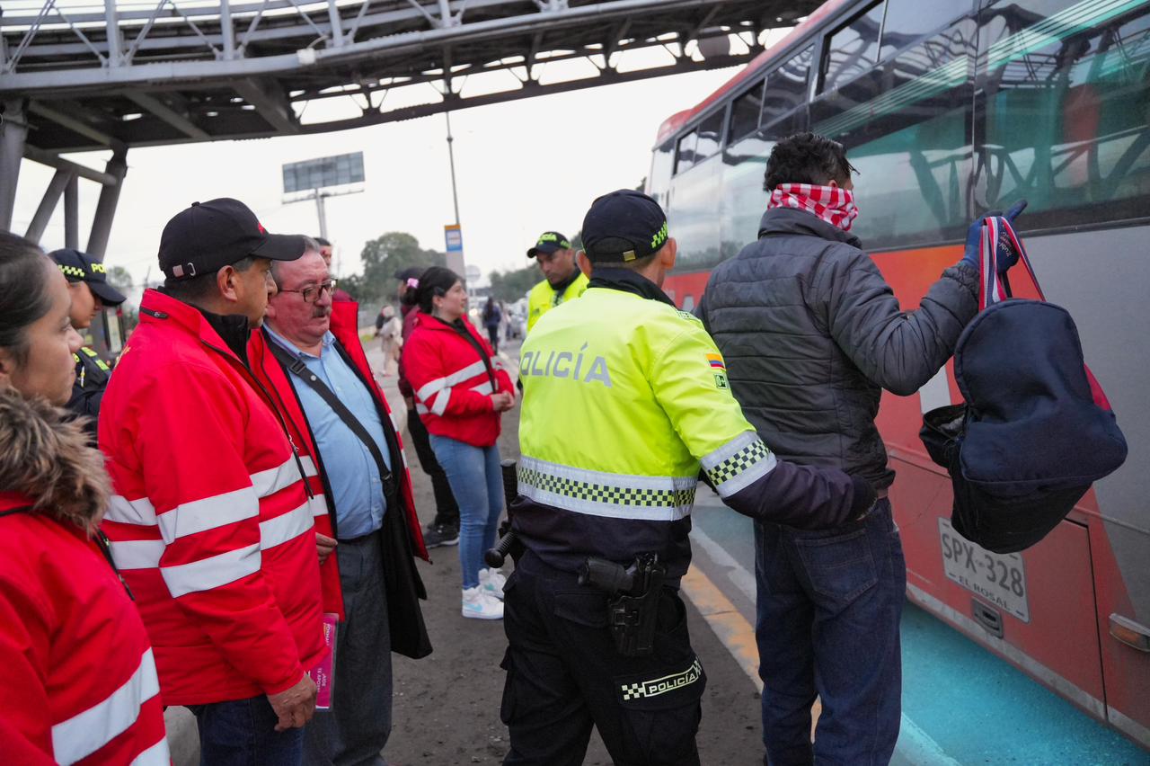 Autoridades refuerzan la seguridad en la Terminal del Norte con controles a buses intermunicipales y recuperación de espacio público