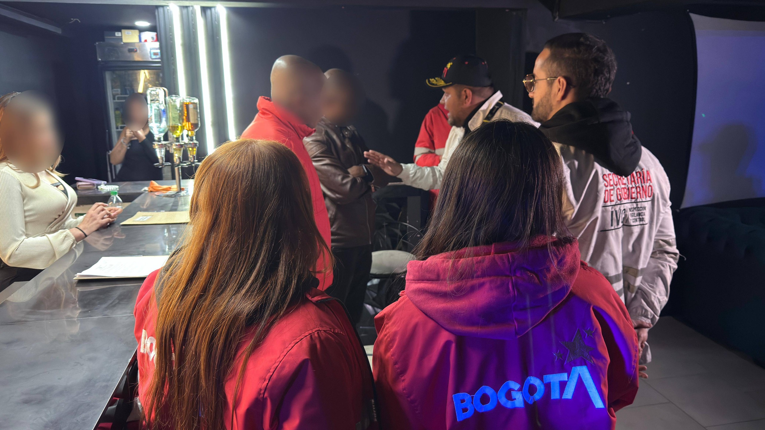 Suspenden bar en Galerías que operaba bajo la fachada de un ‘sindicato’