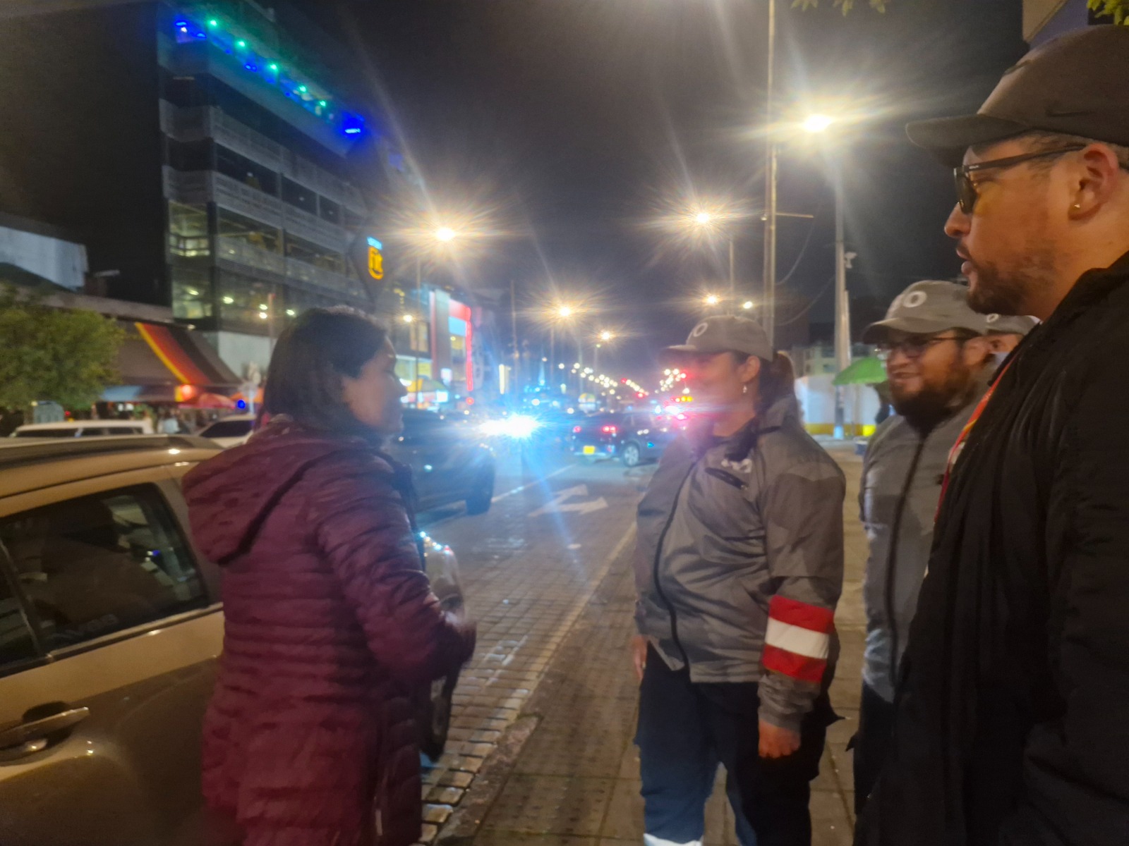Controles nocturnos acompañan a ciudadanos en la Zona T