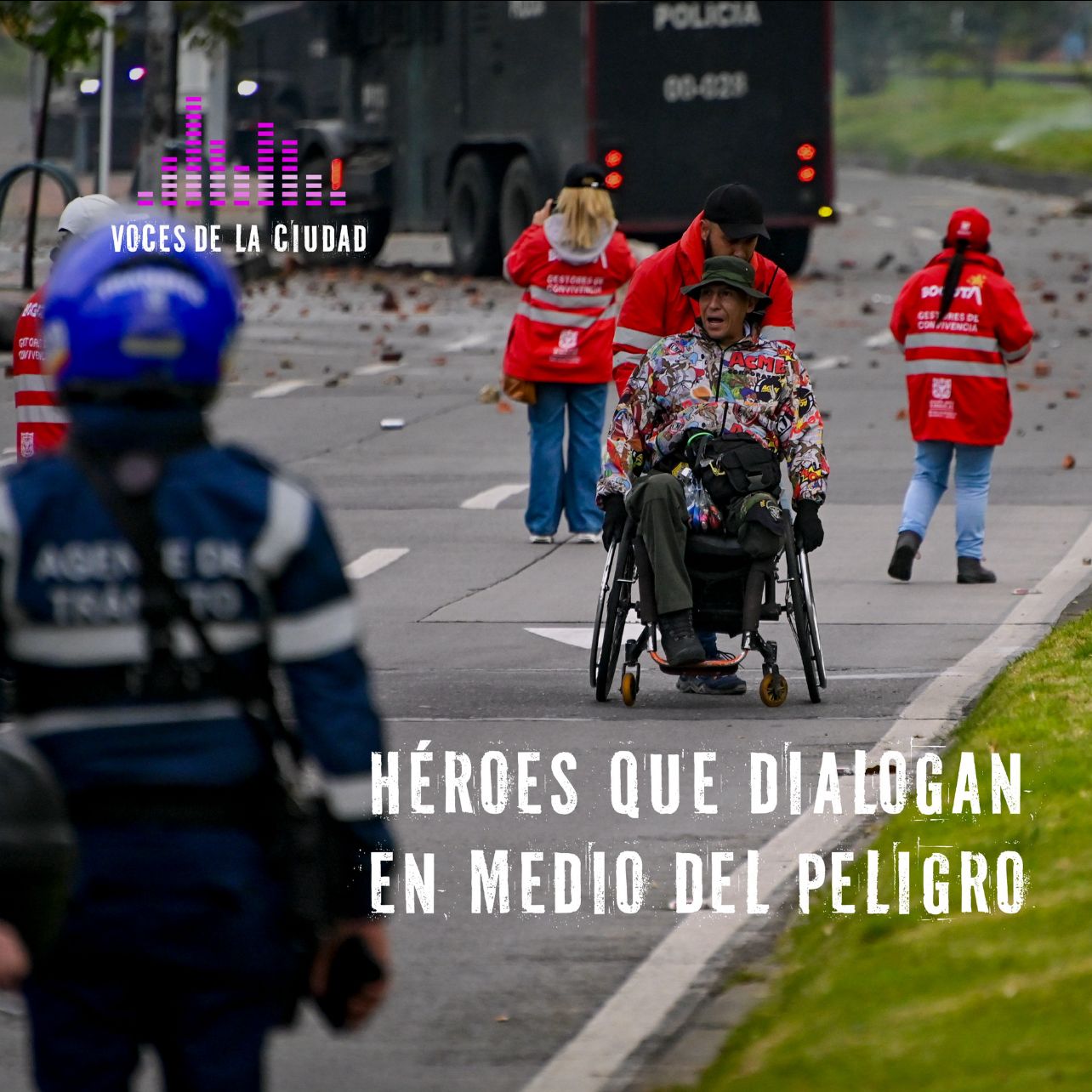 En medio de flechas y caos, ellos apelaron al diálogo: así es la labor de Gestores de Convivencia en manifestaciones