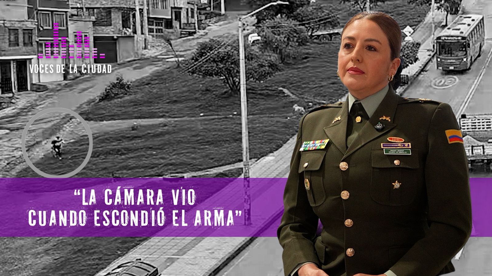 Intentaron esconder las armas pero la cámara del C4 los siguió y en segundos fueron capturados 