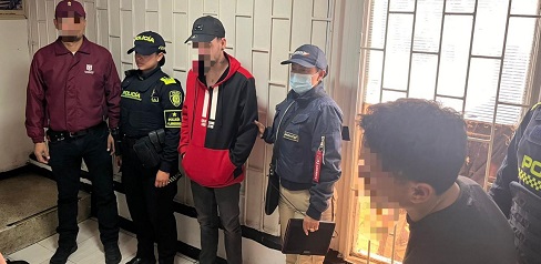 Los extranjeros presentaban problemas con la justicia.