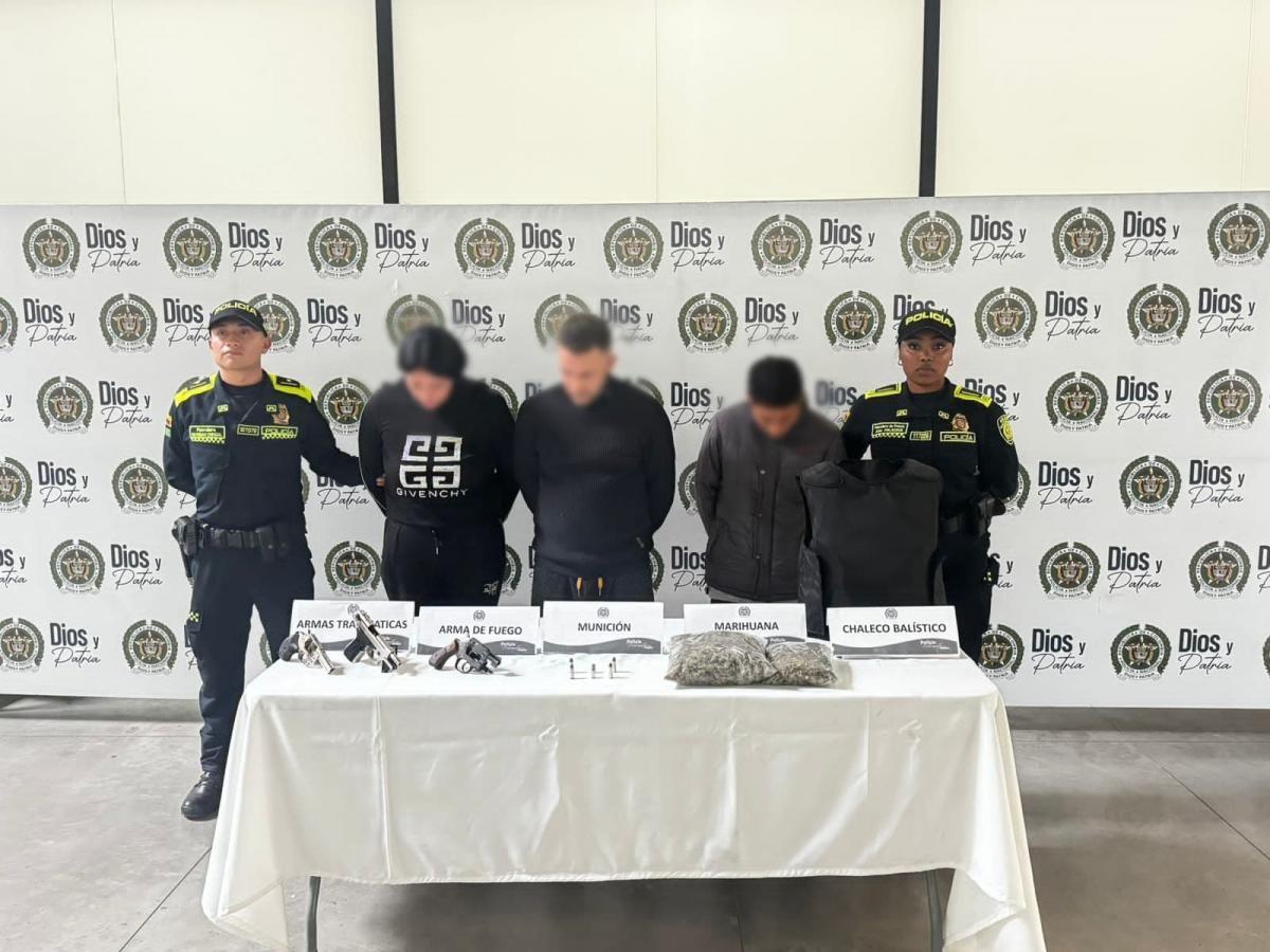 Capturados por vender droga cerca de colegios.