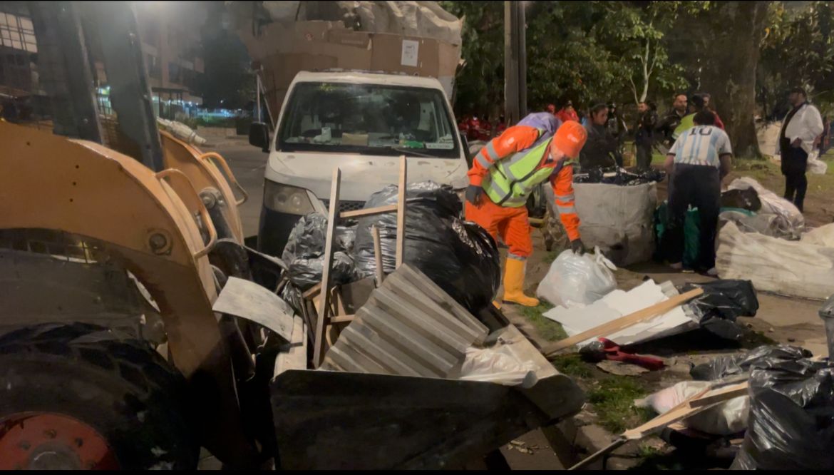 Operativo de recuperación de espacio público en Chapinero