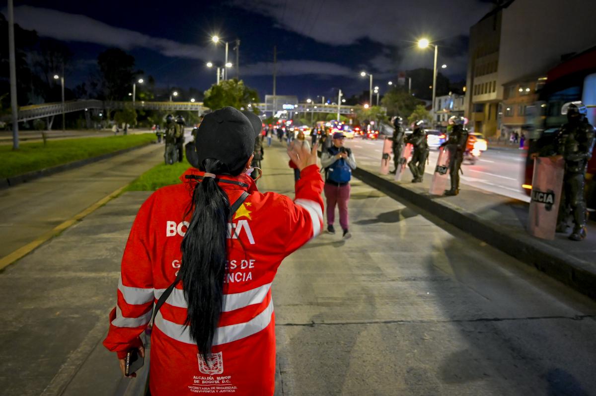 Los gestores ayudan a garantizar el orden en manifestaciones.