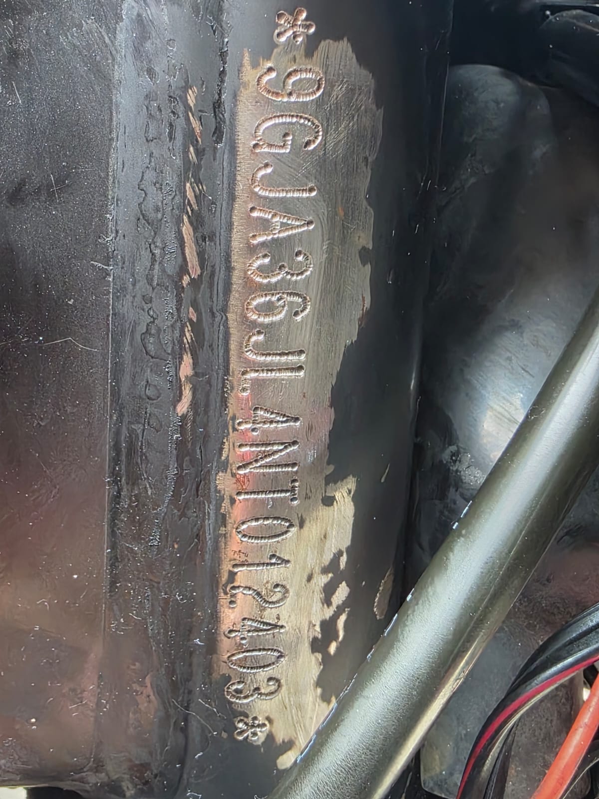 Capturado en La Favorita un hombre que tenía una motocicleta con sistemas de identificación regrabados Número de un chasis