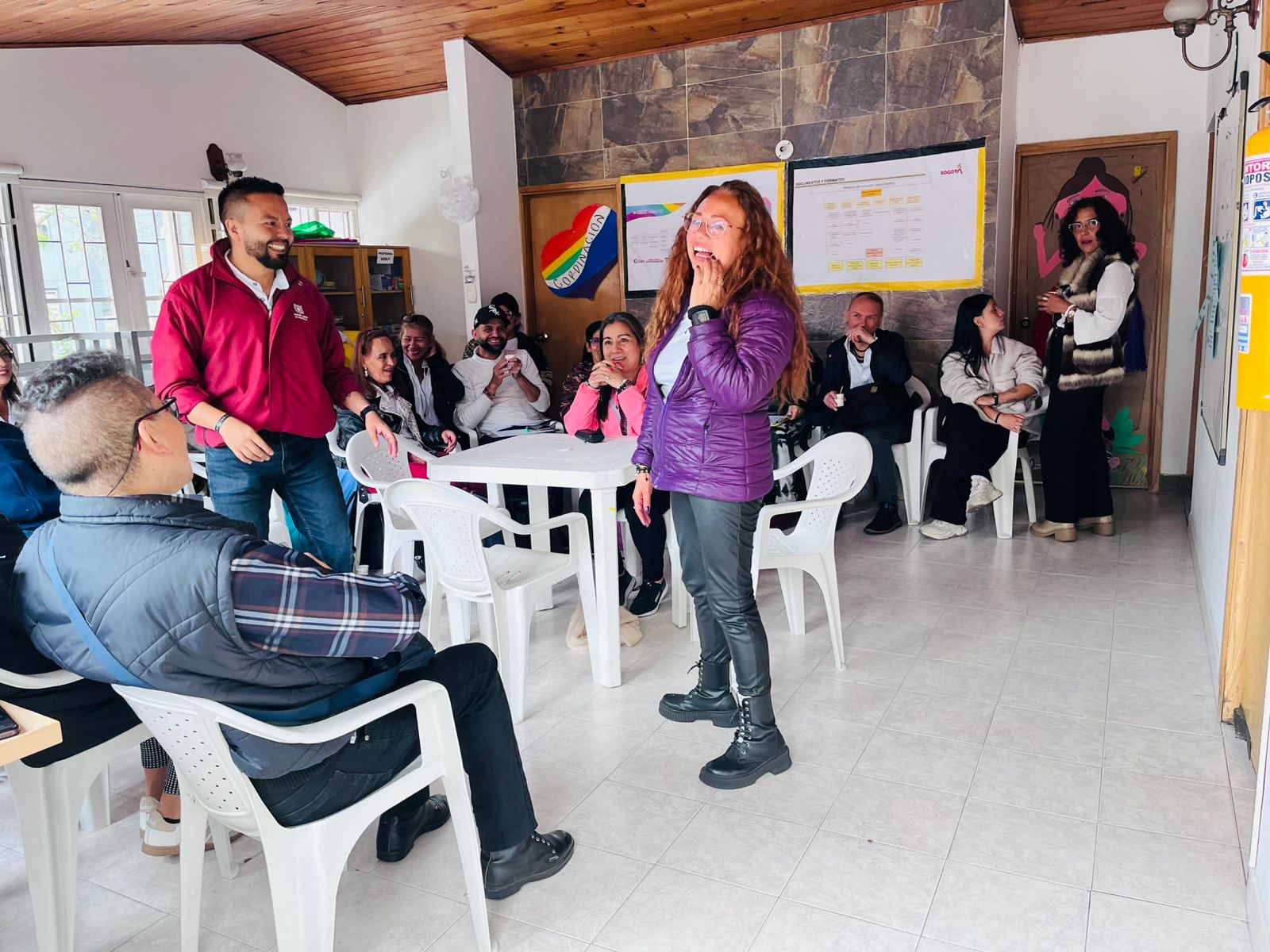 Personas de la comunidad LGBTIQ+ de Suba recibieron formación en herramientas de mediación comunitaria