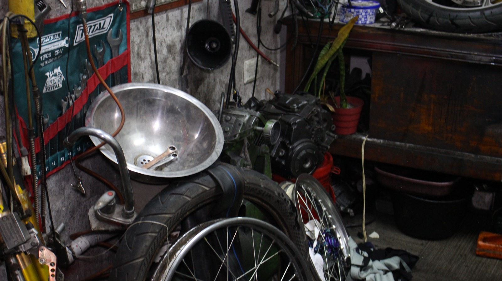Capturado administrador de taller de motos en Bosa por falsedad marcaria