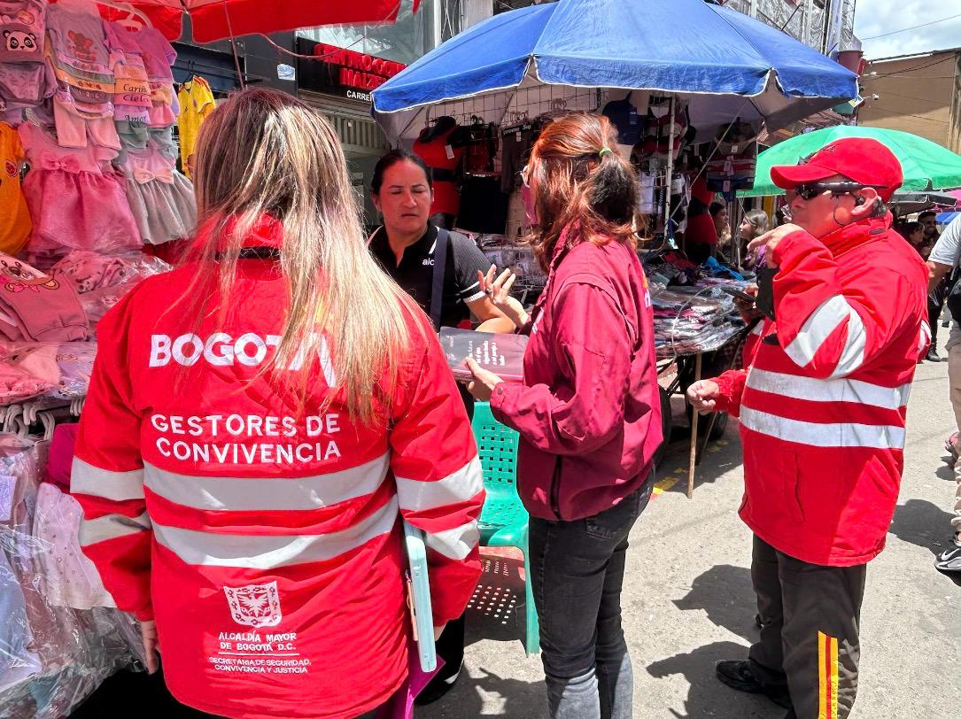 Jornada pedagógica en San Victorino promovió la convivencia pacífica durante el Día de la Madre