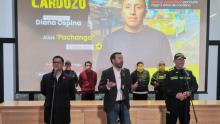 Alcalde de Bogotá, Secretario de seguridad de Bogotá y un general de la policía